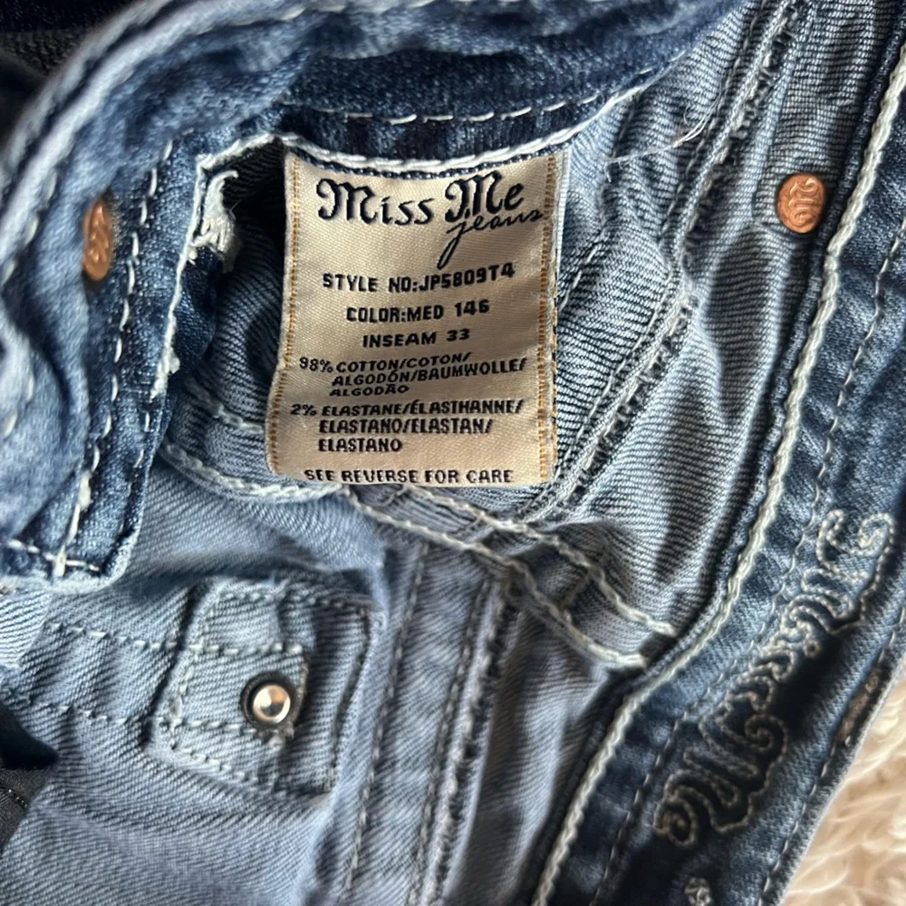 Vintage Miss Me Straight Jeans - Picture 6 of 10